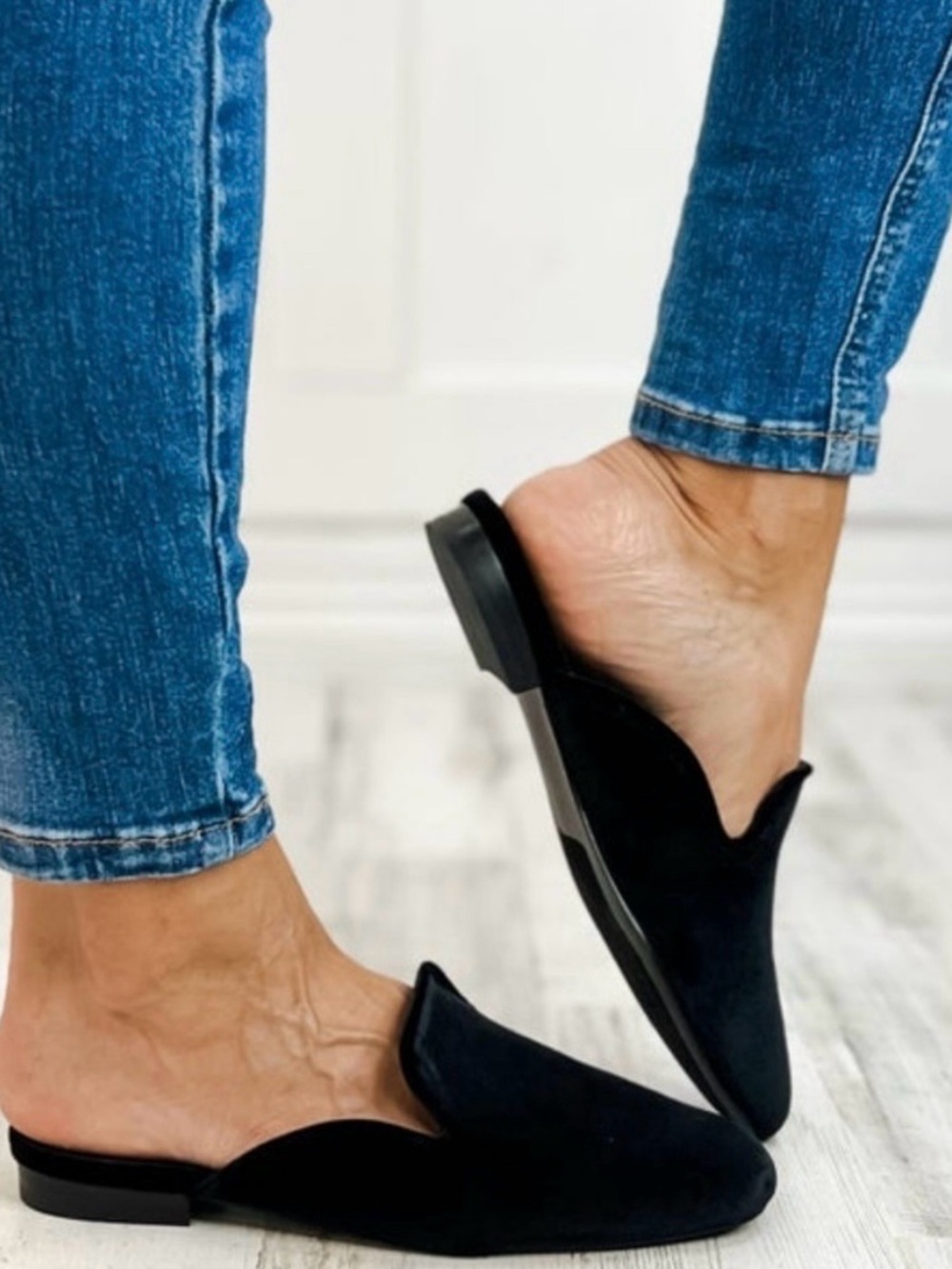 Hey Girl Black Velvet Mules Slip On Size 11